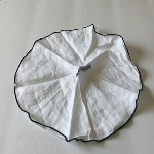EDWARD ARMAH MENS ROUND LINEN POCKET CIRCLE WHITE WITH BLACK TRIM NWOT